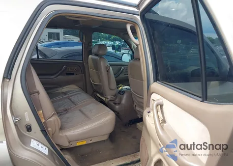 2004 Toyota Sequoia Sr5 V8 z USA, uszkodzony, nr VIN 5TDBT44A34S211237